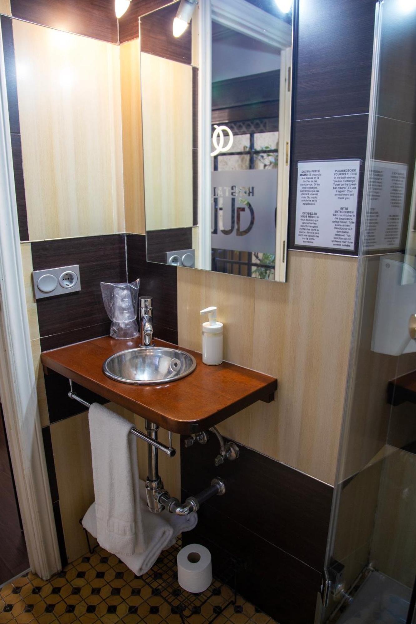 Hostal Gud Саламанка Екстериор снимка