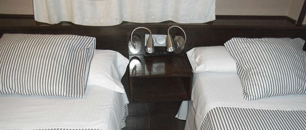 Hostal Gud Саламанка Екстериор снимка