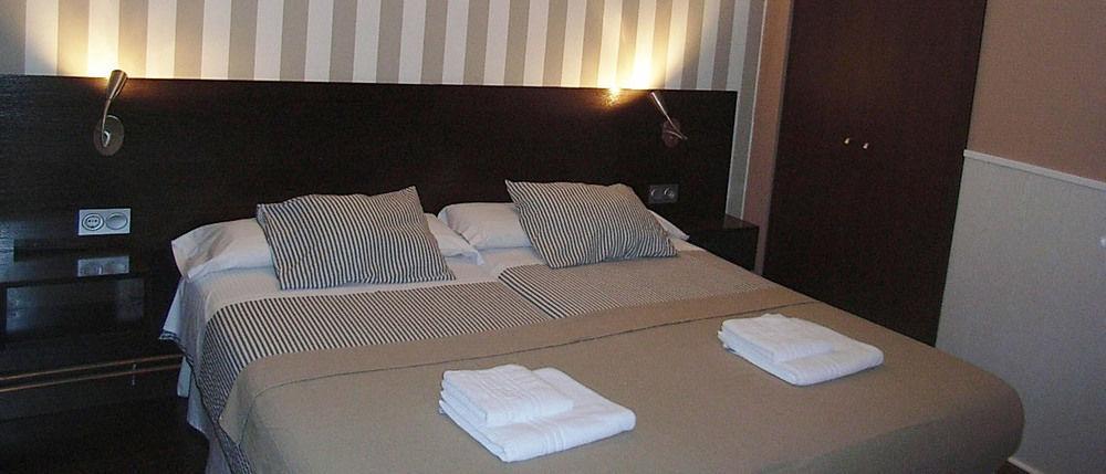 Hostal Gud Саламанка Екстериор снимка